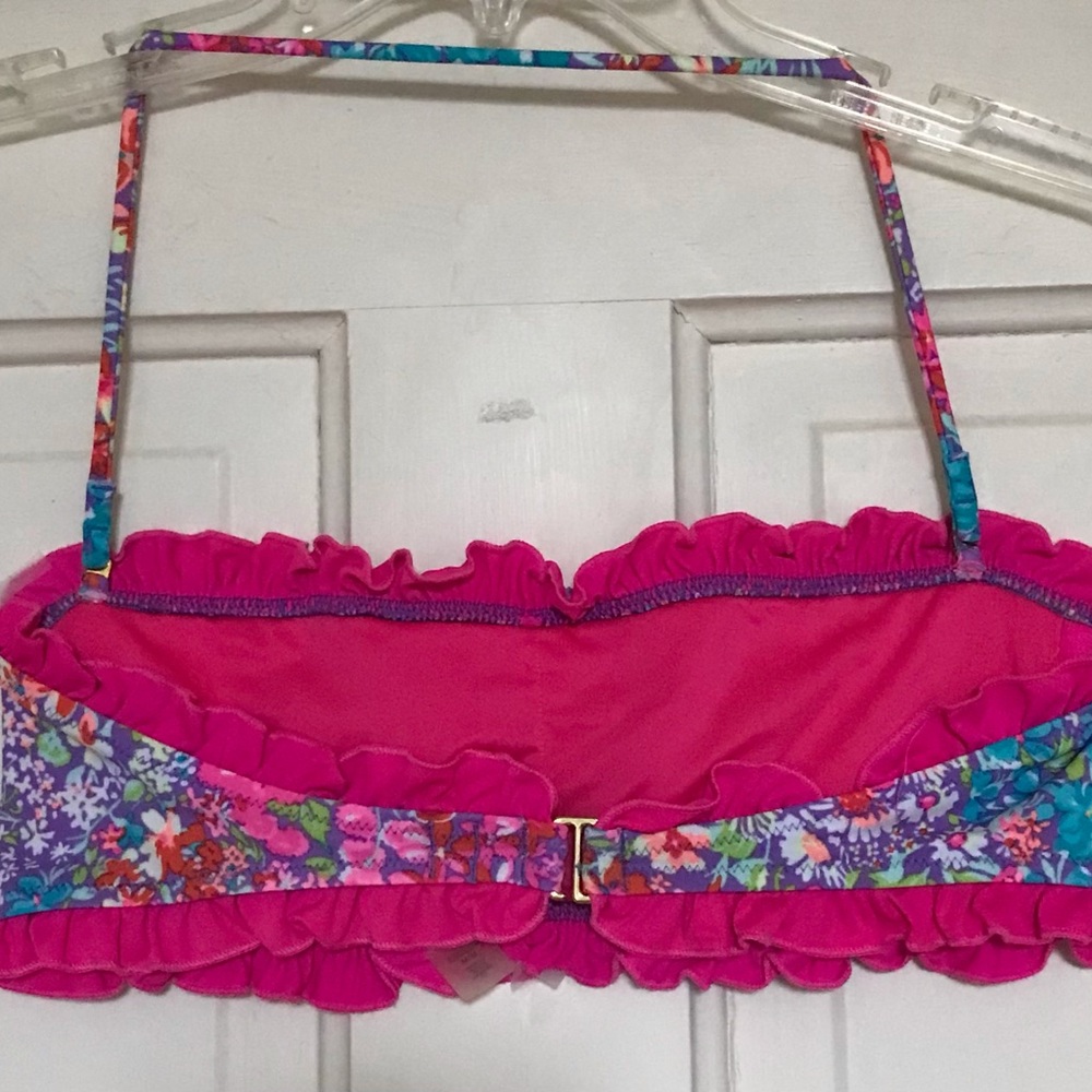 VICTORIA'S SECRET Pink Floral Ruffled Smocked bikini Top bandeau swimsuit M - Picture 12 of 13